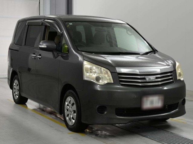Toyota NOAH 2012 7688527-5