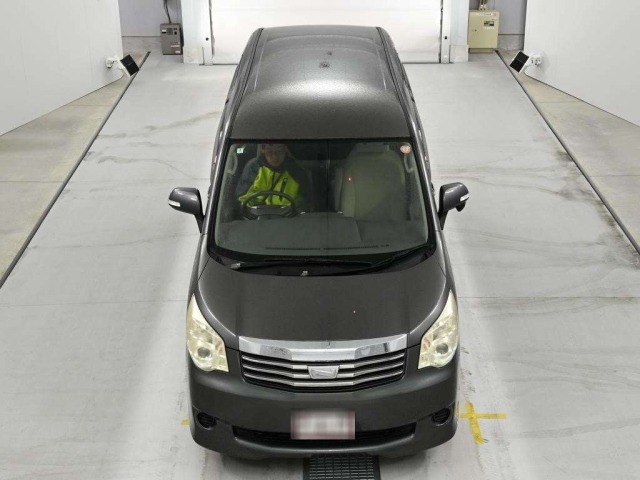 Toyota NOAH 2012 7688527-7