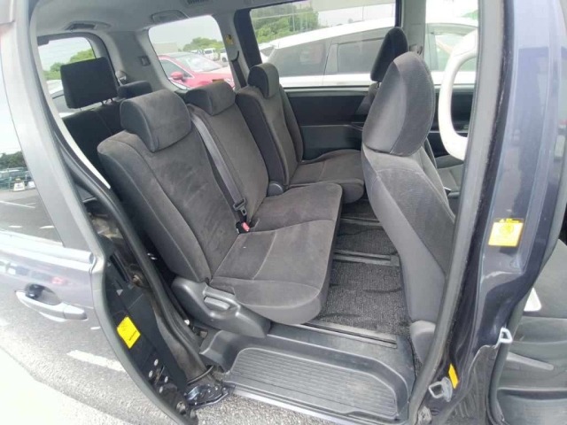 Toyota NOAH 2011 7688529-12