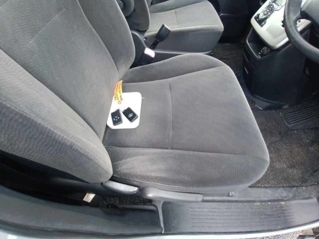 Toyota NOAH 2010 7688530-10