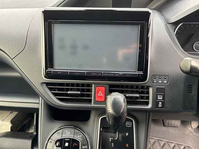 Toyota NOAH 2016 7688542-6