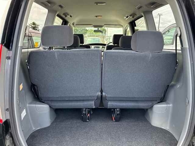 Toyota NOAH 2005 7688544-10