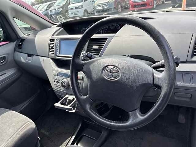 Toyota NOAH 2005 7688544-3