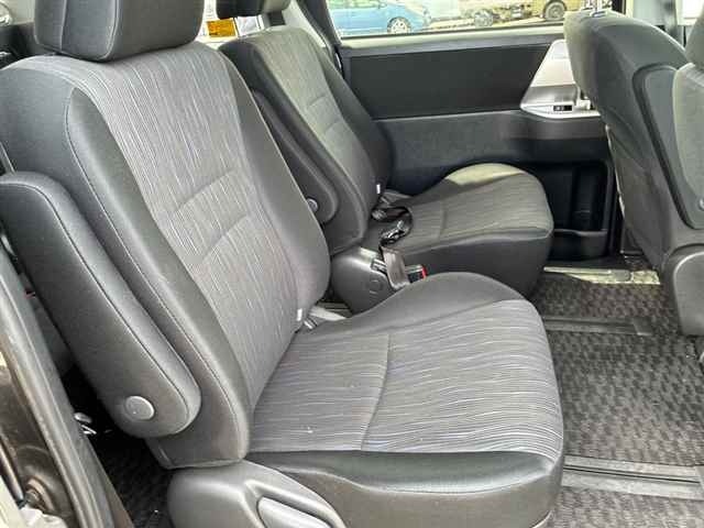 Toyota NOAH 2010 7688545-8