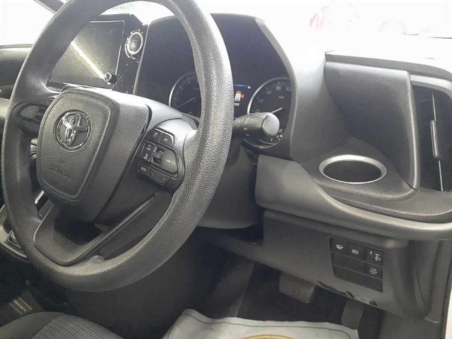 Toyota NOAH 2022 7688551-9