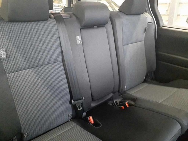 Toyota NOAH 2022 7688553-11
