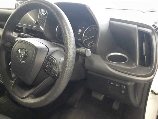 Toyota NOAH 2022 7688553-9