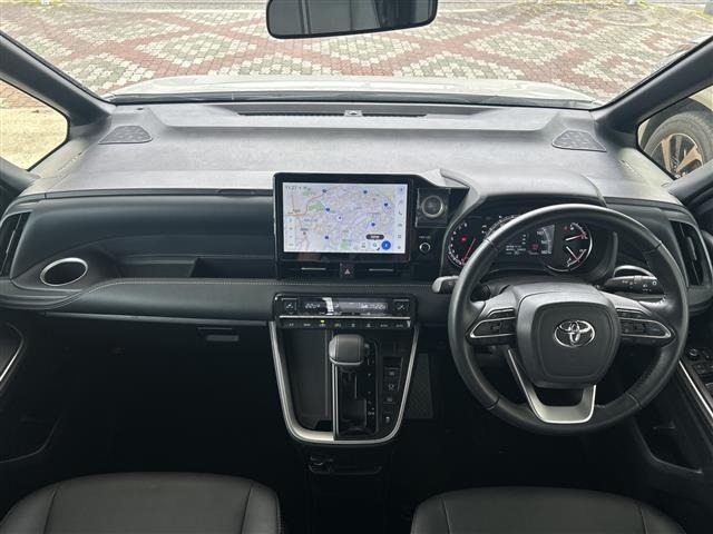 Toyota NOAH 2023 7688661-14