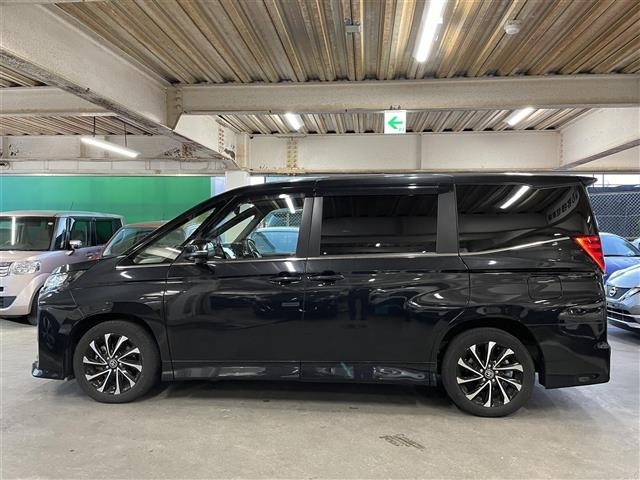 Toyota NOAH 2023 7688687-11