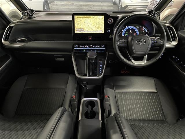 Toyota NOAH 2023 7688687-14