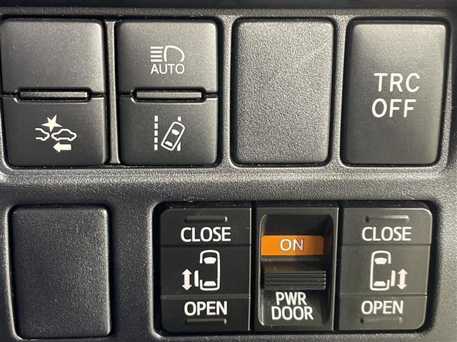 Toyota NOAH 2017 7688690-21