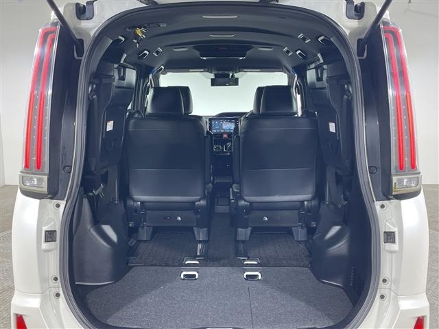 Toyota NOAH 2017 7688690-4