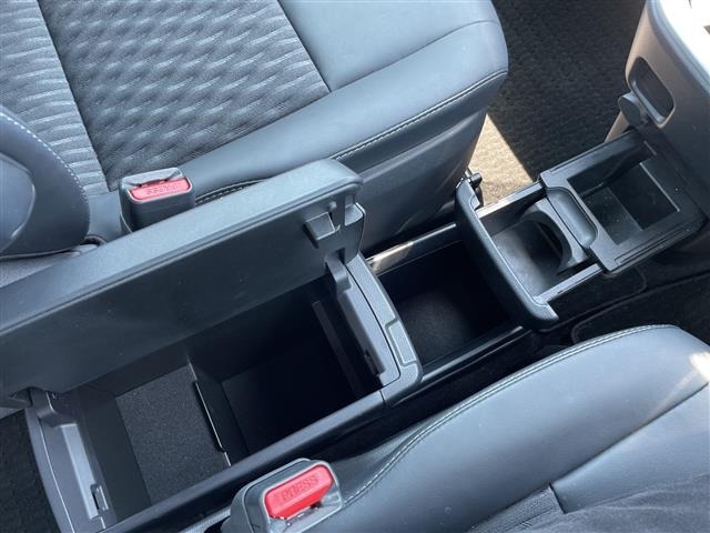 Toyota NOAH 2023 7688712-20