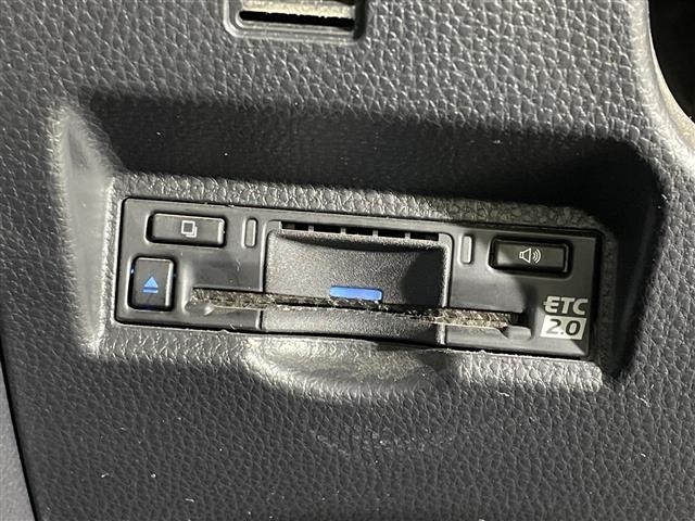 Toyota NOAH 2023 7688721-3