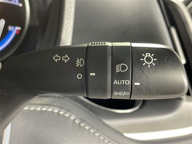 Toyota NOAH 2023 7688721-9