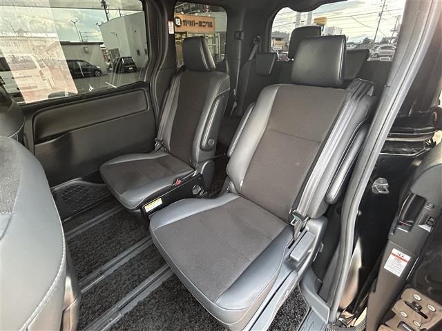 Toyota NOAH 2020 7688722-12