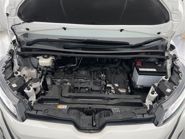 Toyota NOAH 2022 7688730-16