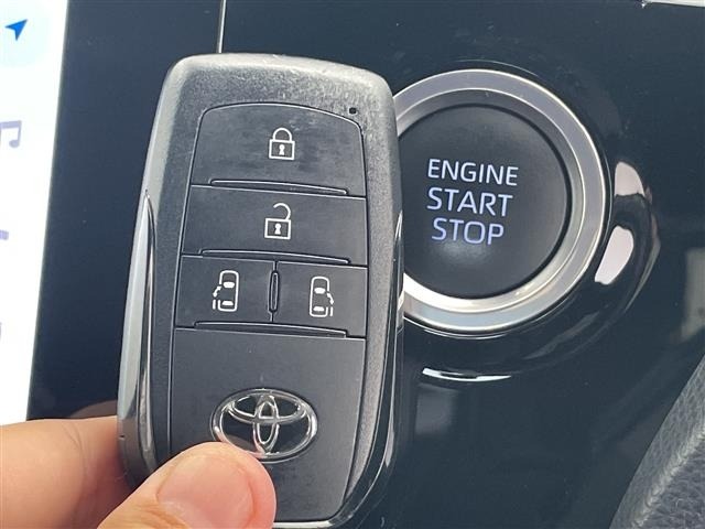 Toyota NOAH 2023 7688743-5