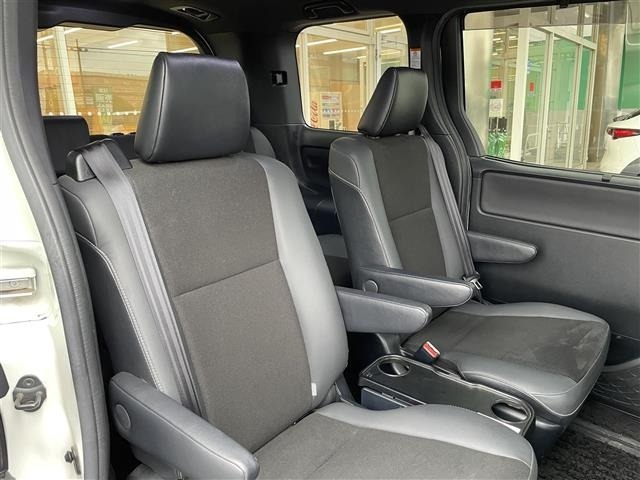 Toyota NOAH 2020 7688744-10