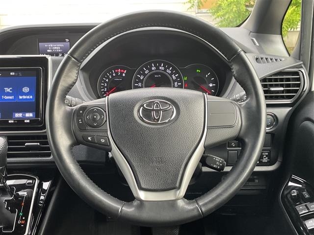 Toyota NOAH 2019 7688771-12