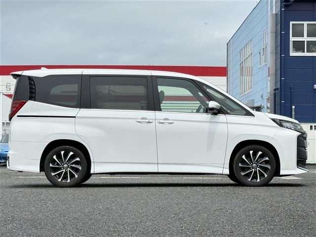 Toyota NOAH 2024 7688779-22