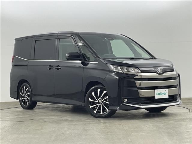 Toyota NOAH 2023 7688780-0