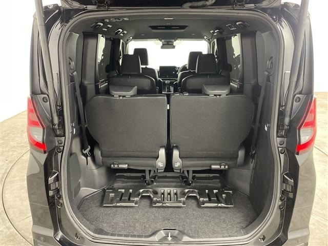 Toyota NOAH 2023 7688780-10