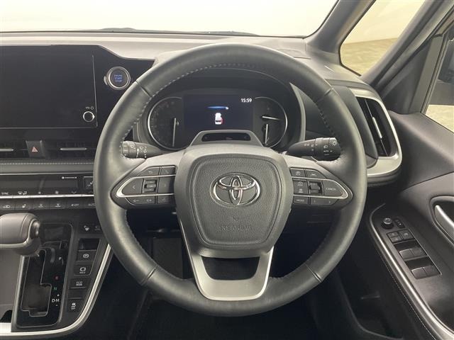 Toyota NOAH 2023 7688780-14