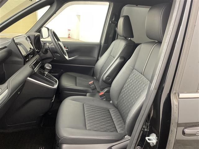 Toyota NOAH 2023 7688780-4
