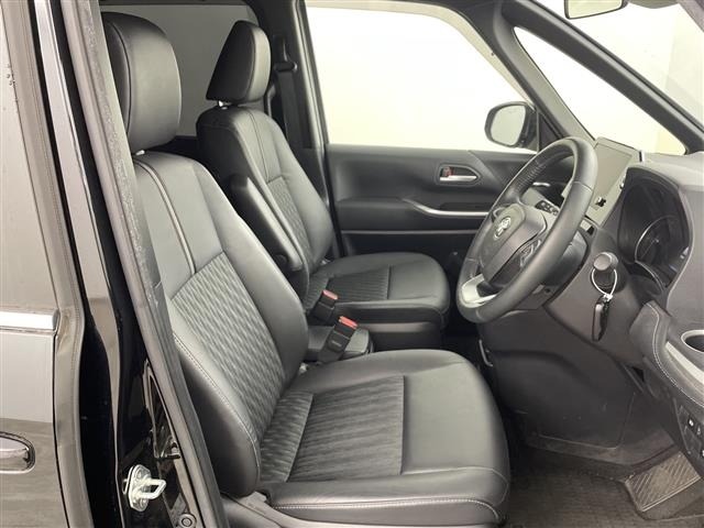 Toyota NOAH 2023 7688780-8