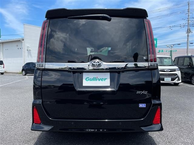 Toyota NOAH 2020 7688782-13