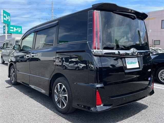 Toyota NOAH 2020 7688782-14