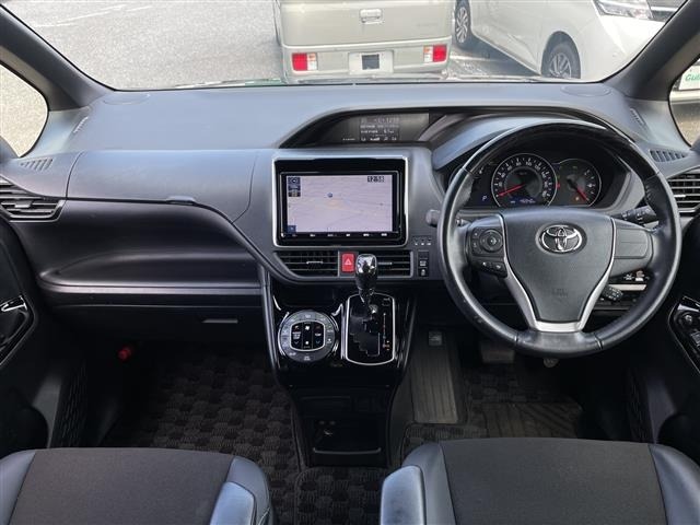 Toyota NOAH 2020 7688782-2