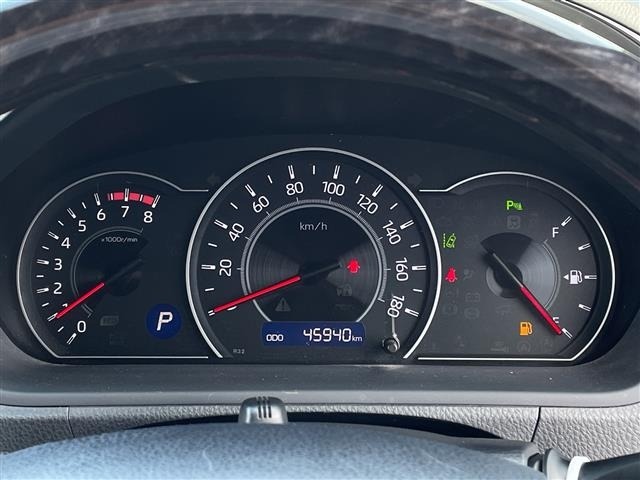 Toyota NOAH 2020 7688782-8