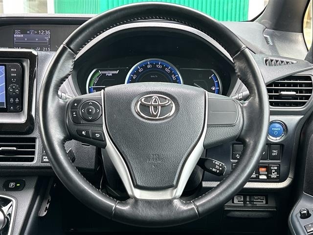 Toyota NOAH 2016 7688783-12