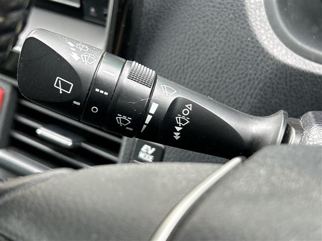Toyota NOAH 2016 7688783-2