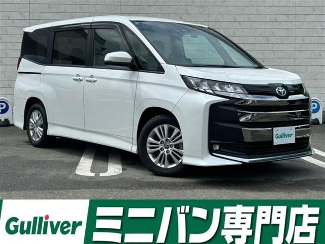Toyota NOAH 2022 7688790-0
