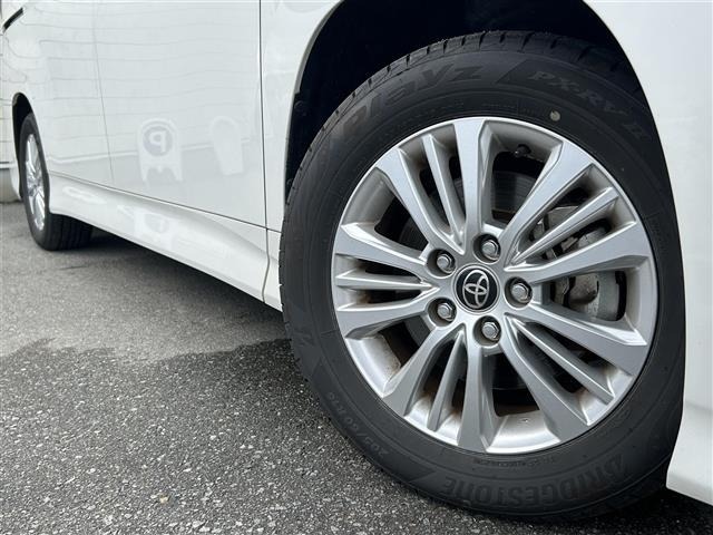 Toyota NOAH 2022 7688790-12