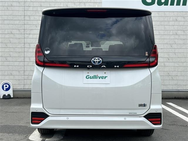 Toyota NOAH 2022 7688790-2