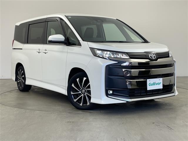 Toyota NOAH 2023 7688804-0