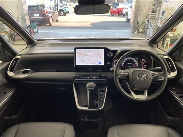 Toyota NOAH 2023 7688804-14