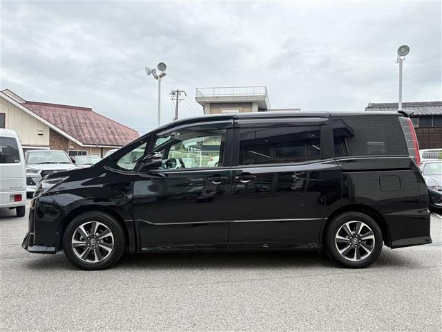 Toyota NOAH 2019 7688812-8