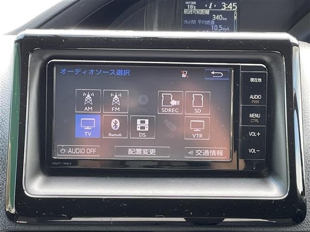 Toyota NOAH 2015 7688819-11