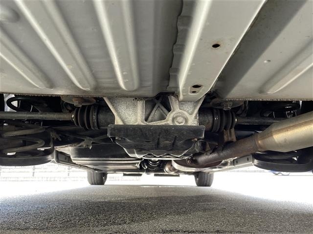 Toyota NOAH 2015 7688819-7