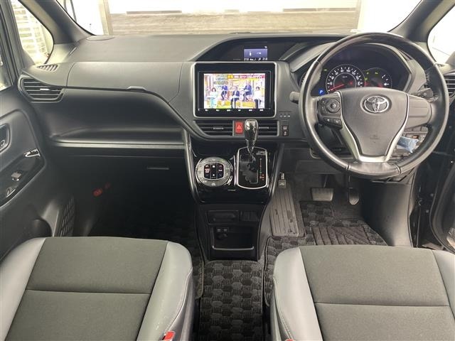 Toyota NOAH 2021 7688821-14