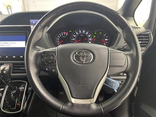 Toyota NOAH 2021 7688821-21