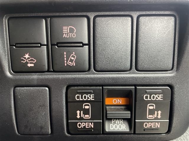 Toyota NOAH 2021 7688821-8