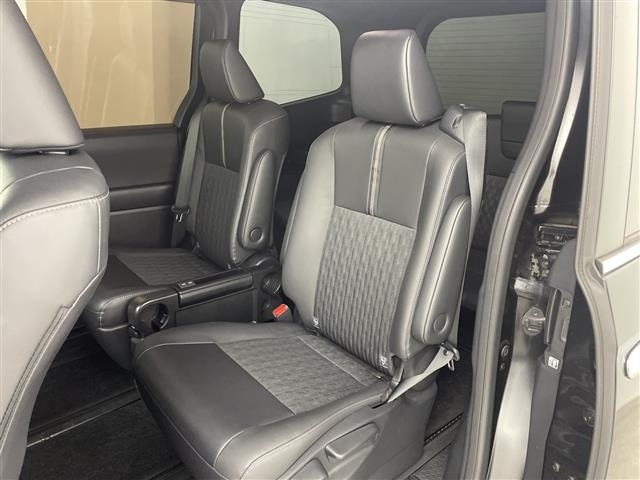 Toyota NOAH 2024 7688828-2
