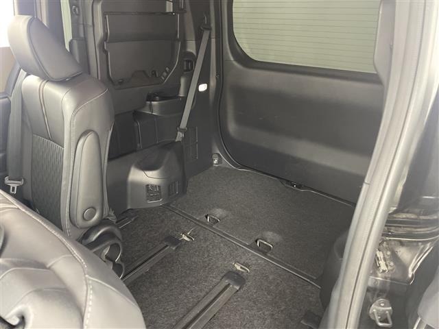 Toyota NOAH 2024 7688828-6