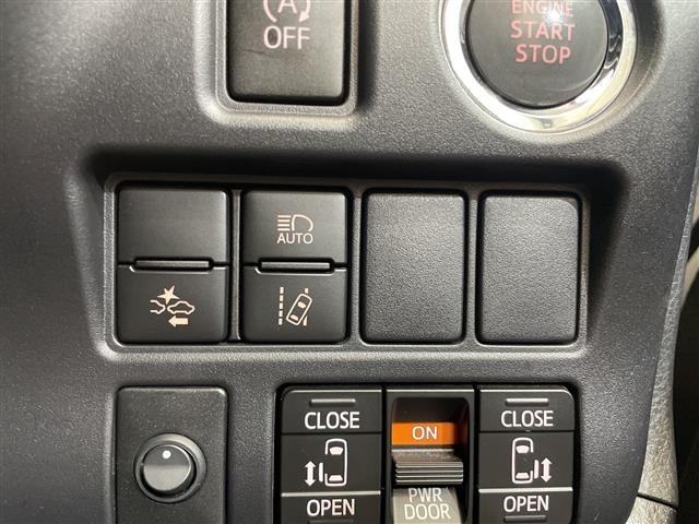 Toyota NOAH 2017 7688835-7